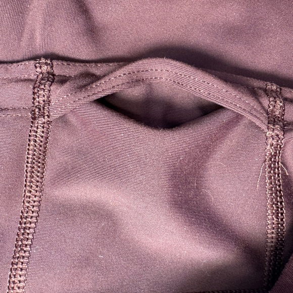 Athleta Ankle Tights Workout Yoga Leggings w/ reflective details Purple size MP - Picture 11 of 11